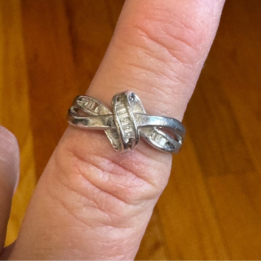 Heng Ngai Diamond Baguette Ring View 2